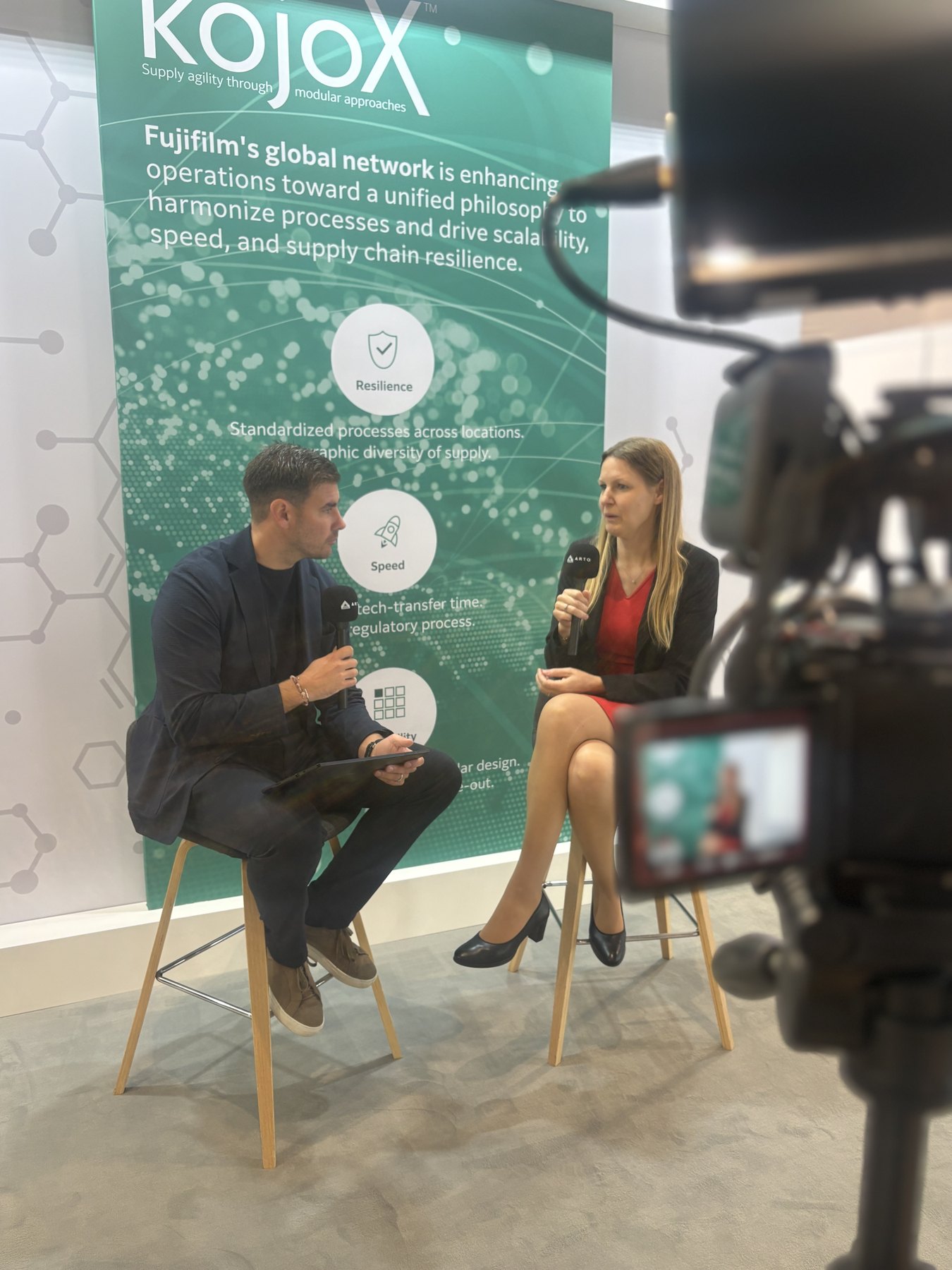 A Newsbeat interview on an exhibitor&rsquo;s stand at CPHI Milan